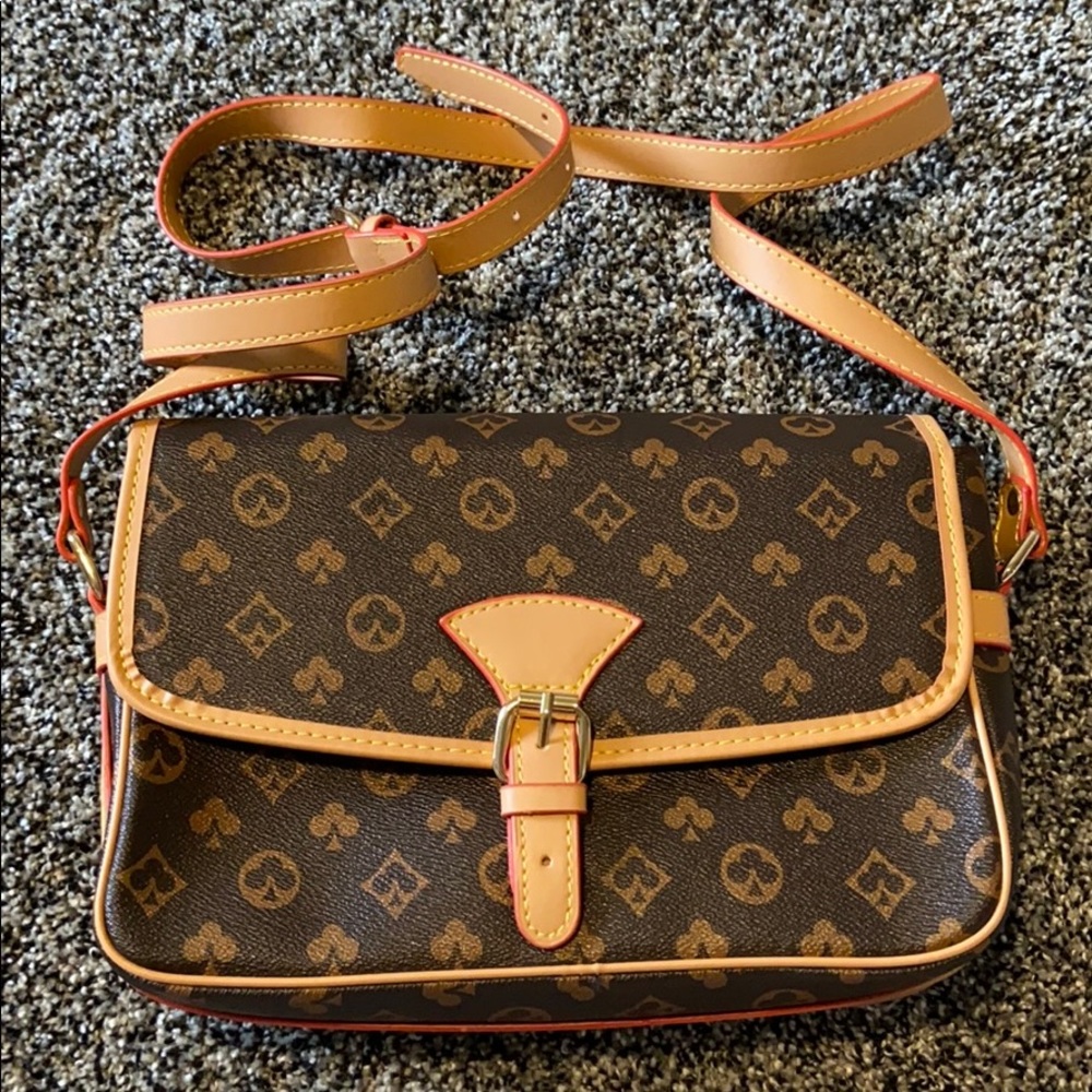 Louis Vuitton style crossbody